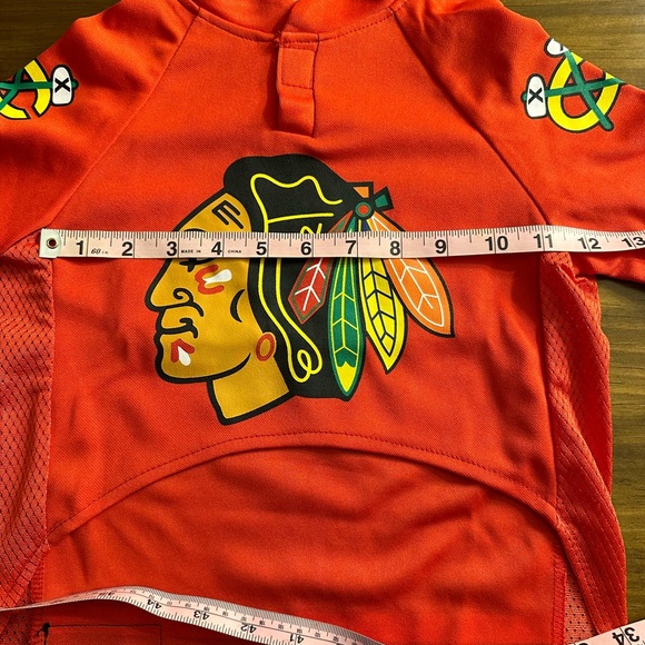 Blackhawks Jersey for Dogs Size Large - Picture 8 of 8